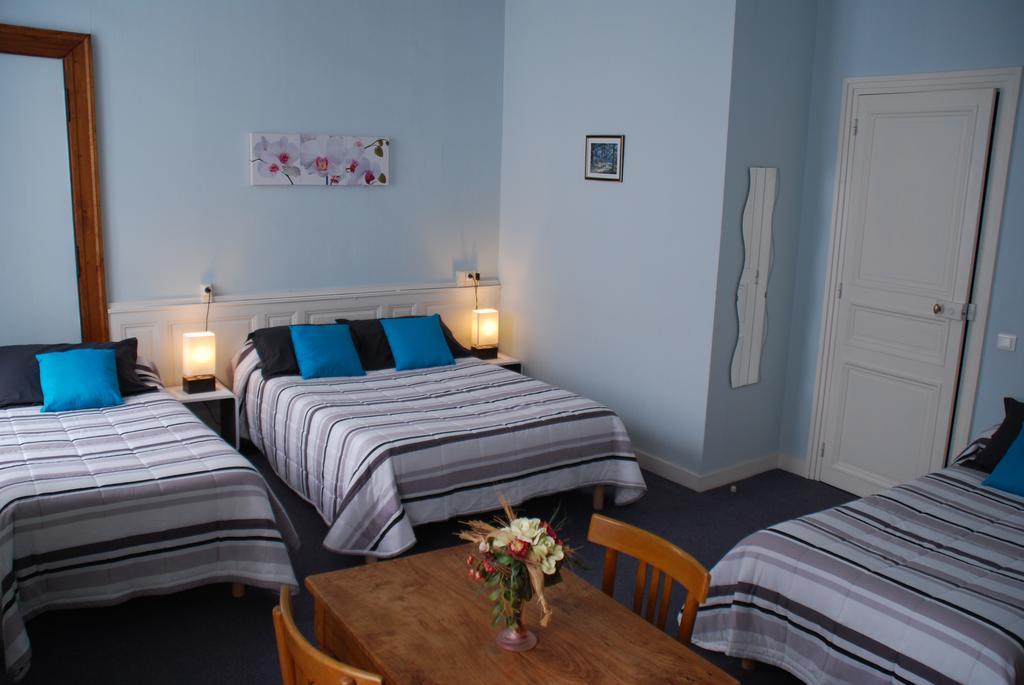 Hotel Richelieu Eaux-Bonnes Δωμάτιο φωτογραφία
